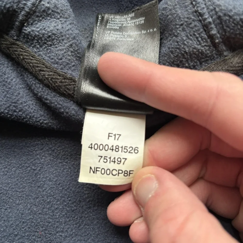 The North‎ Face Jacket Mens Medium Navy Black Hooded Zip Snap Fleece Pockets